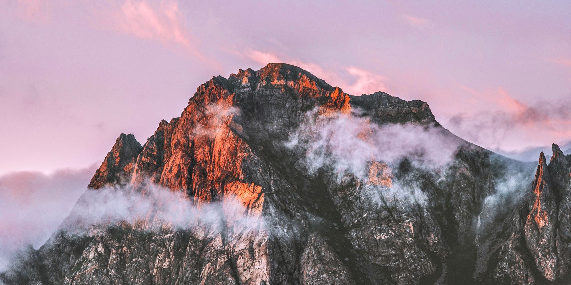 A picture of mountain tops